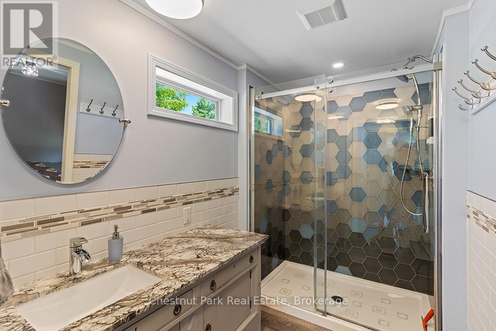 Beautiful semi-ensuite - Mh15 - 684138 Sideroad 30, Chatsworth, ON
