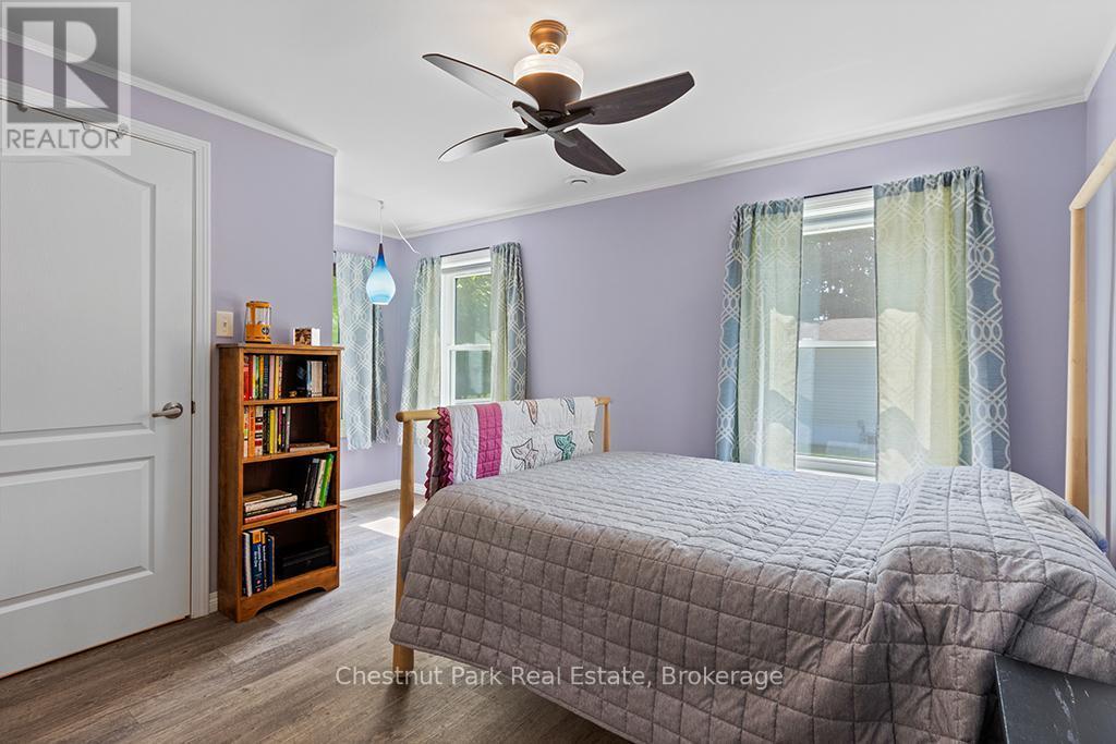 2nd bedroom - Mh15 - 684138 Sideroad 30, Chatsworth, ON