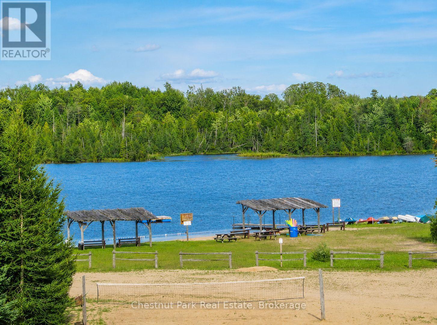 Robson Lake on park premises - Mh15 - 684138 Sideroad 30, Chatsworth, ON