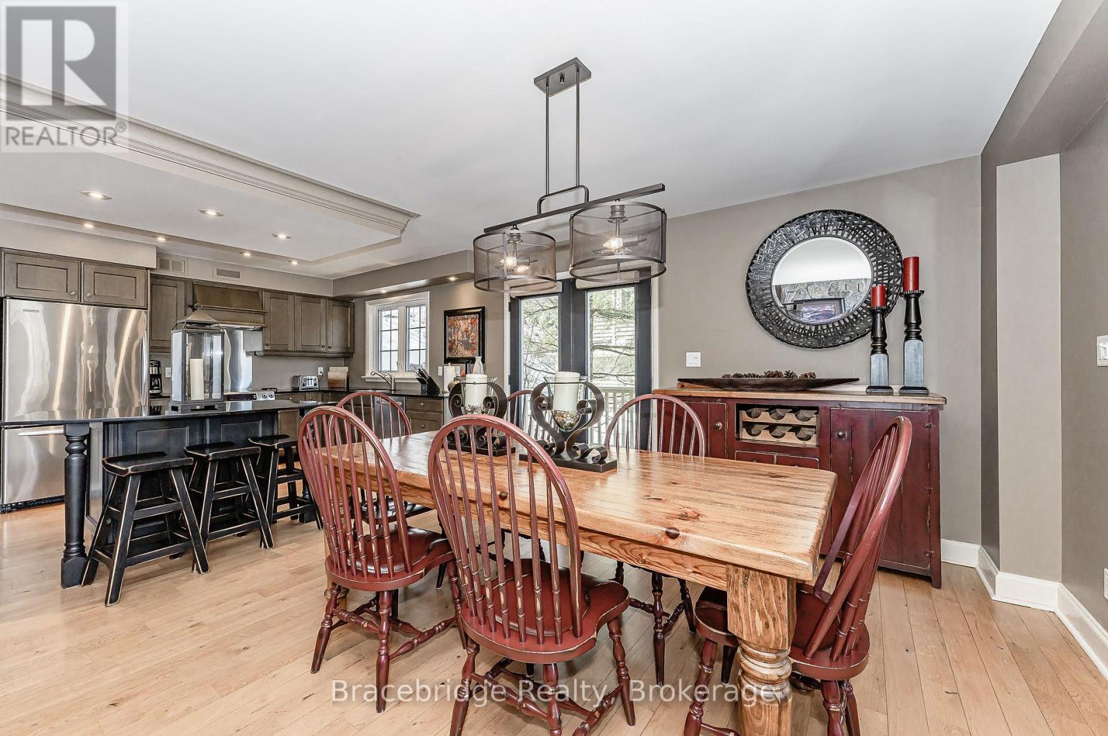 Sandfield 3 W3 - 3876 Muskoka Rd 118 Highway W, Muskoka Lakes (Medora), ON