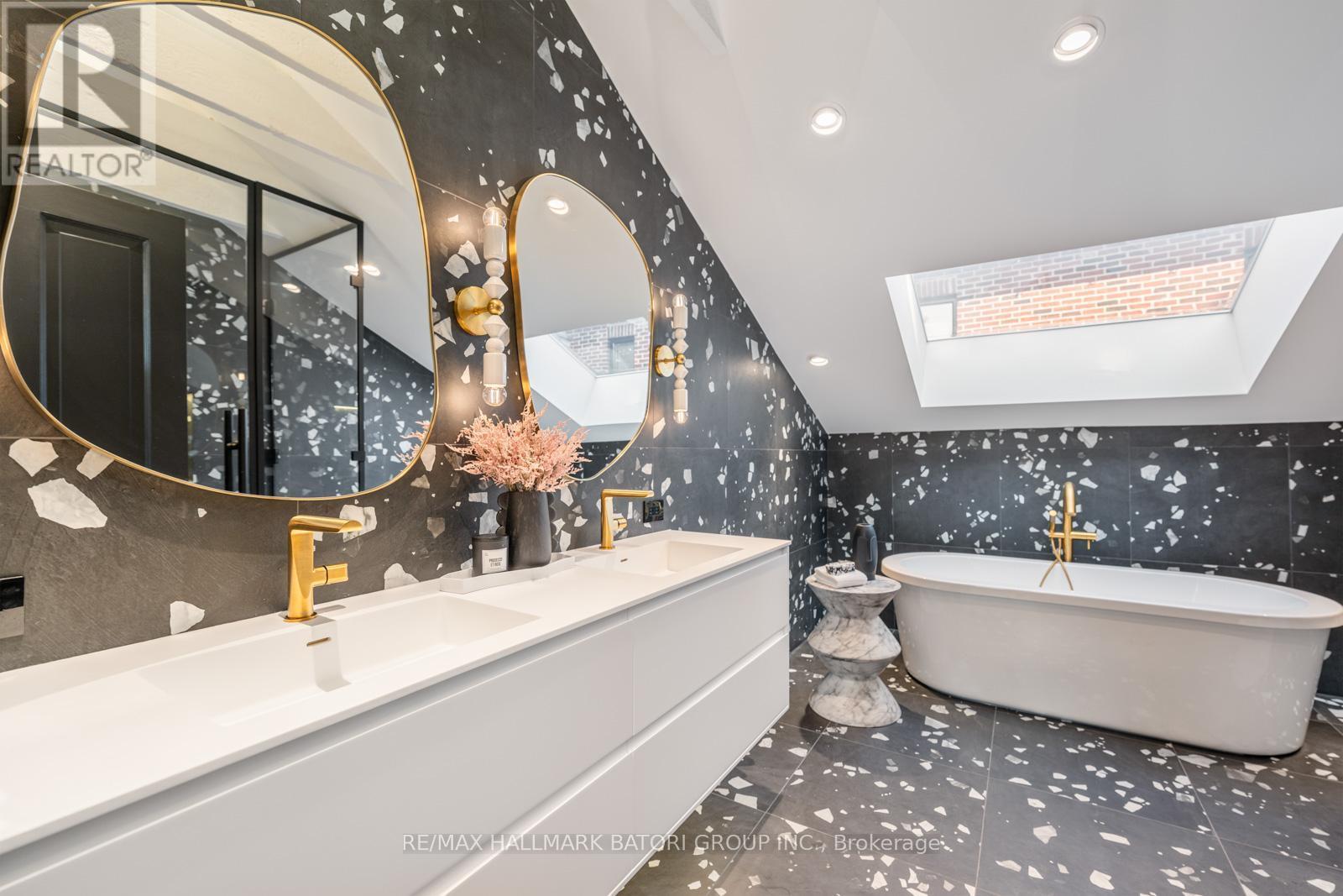 171 Old Forest Hill Road, Toronto, ON