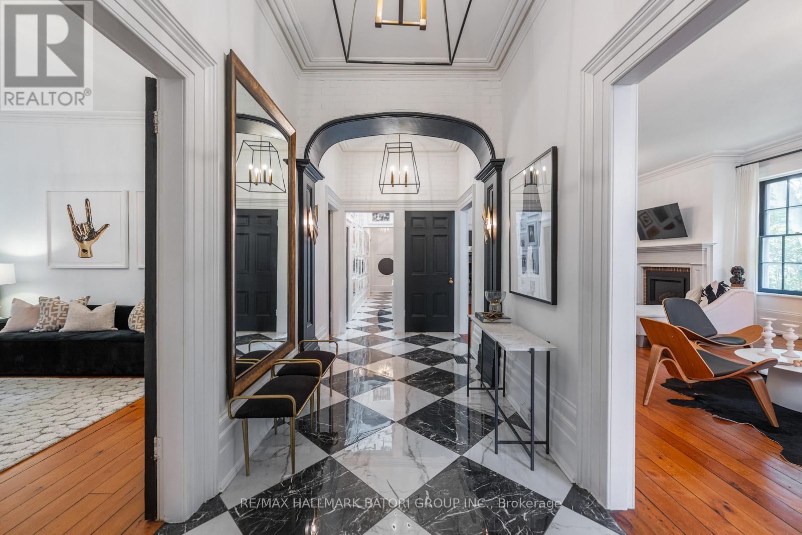 171 Old Forest Hill Road, Toronto, ON