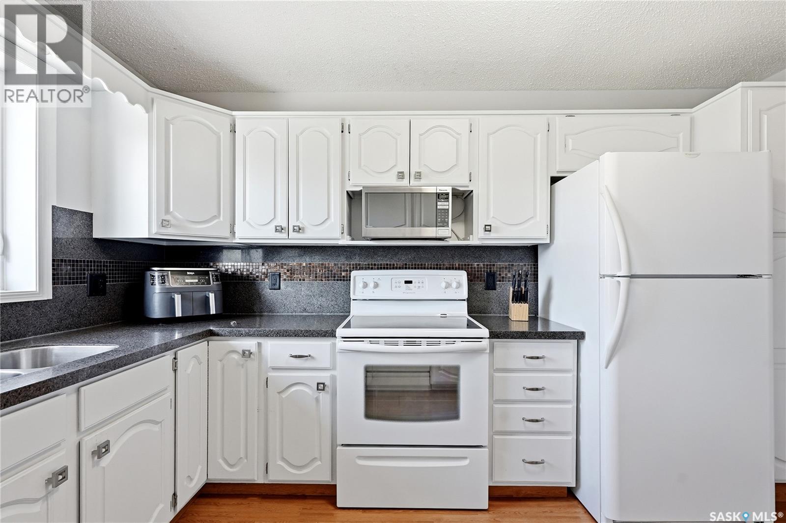 315 Smith Place, Saskatoon, SK