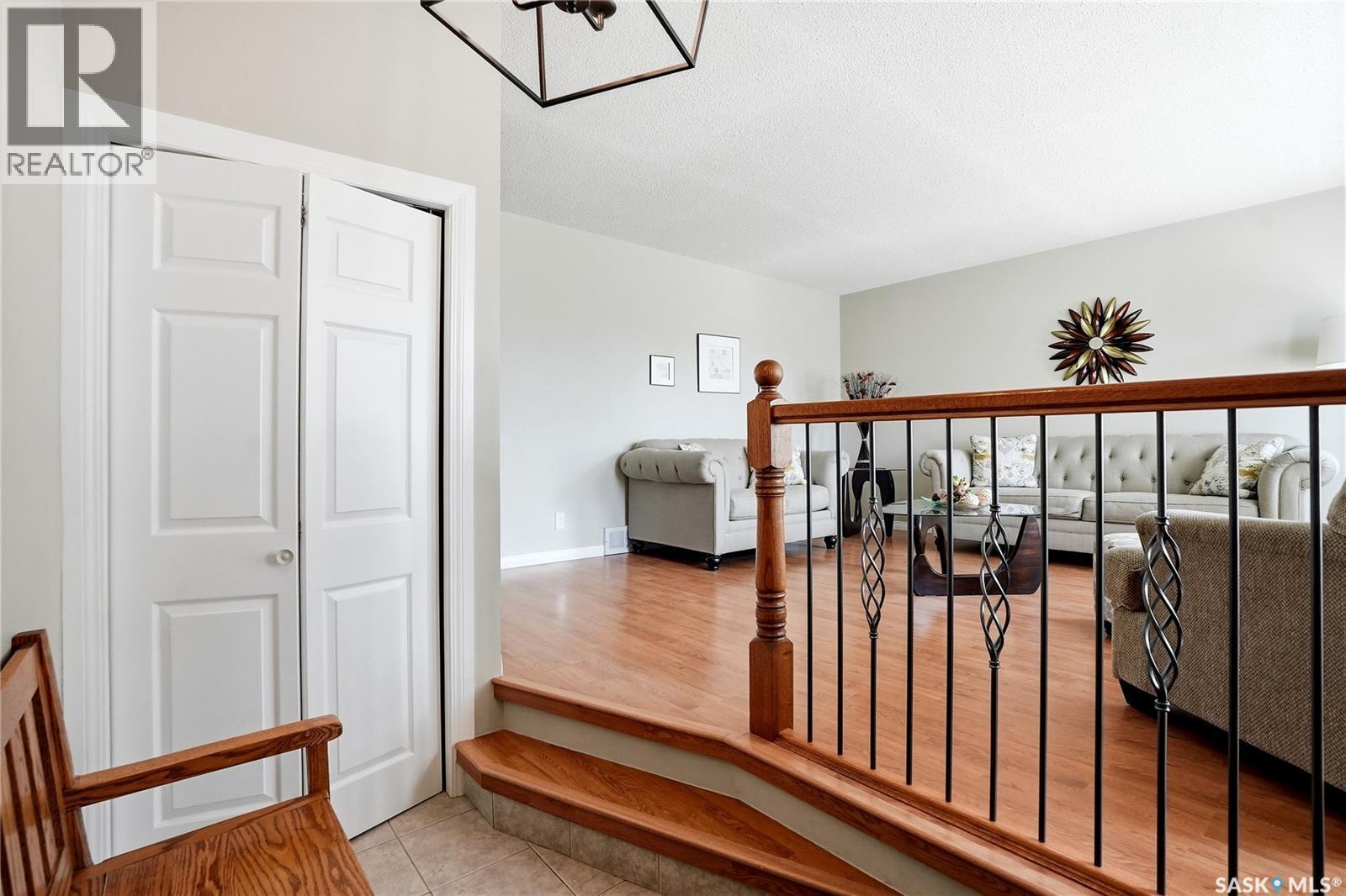 315 Smith Place, Saskatoon, SK