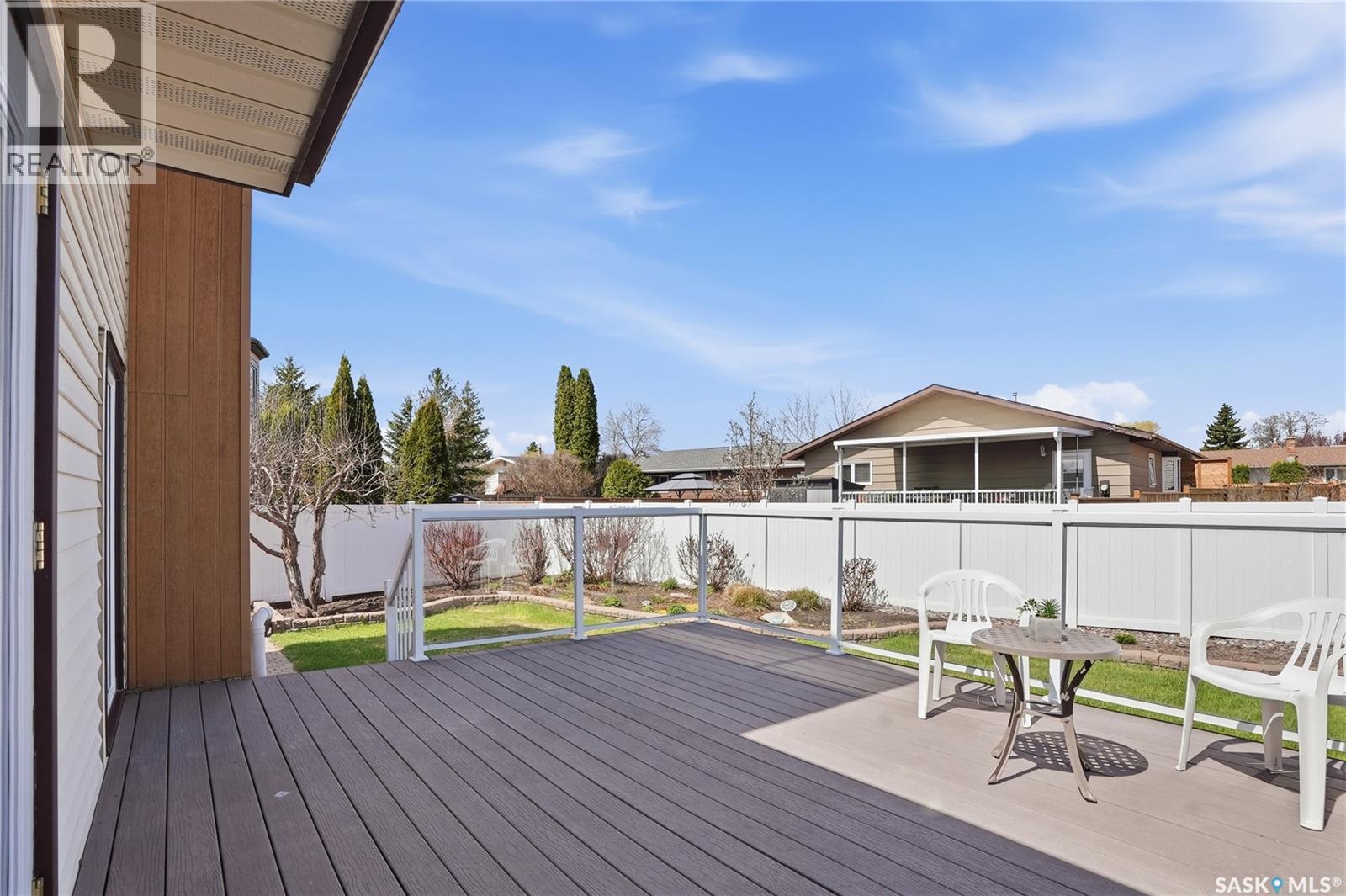 315 Smith Place, Saskatoon, SK