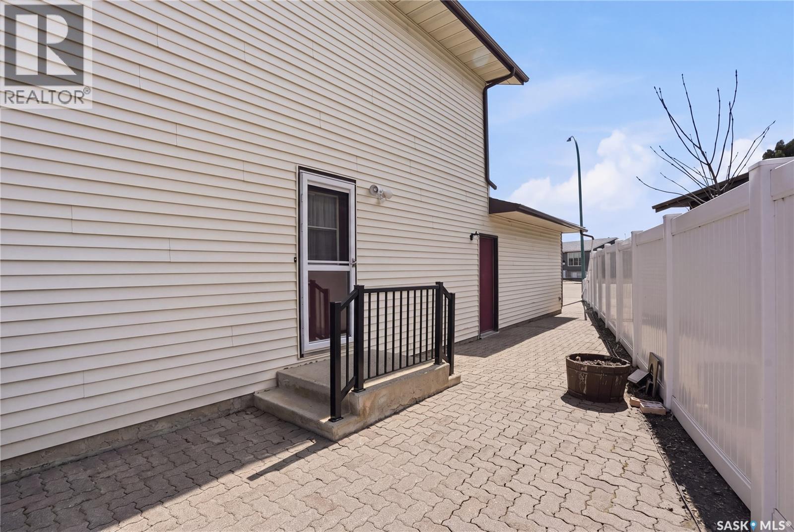 315 Smith Place, Saskatoon, SK