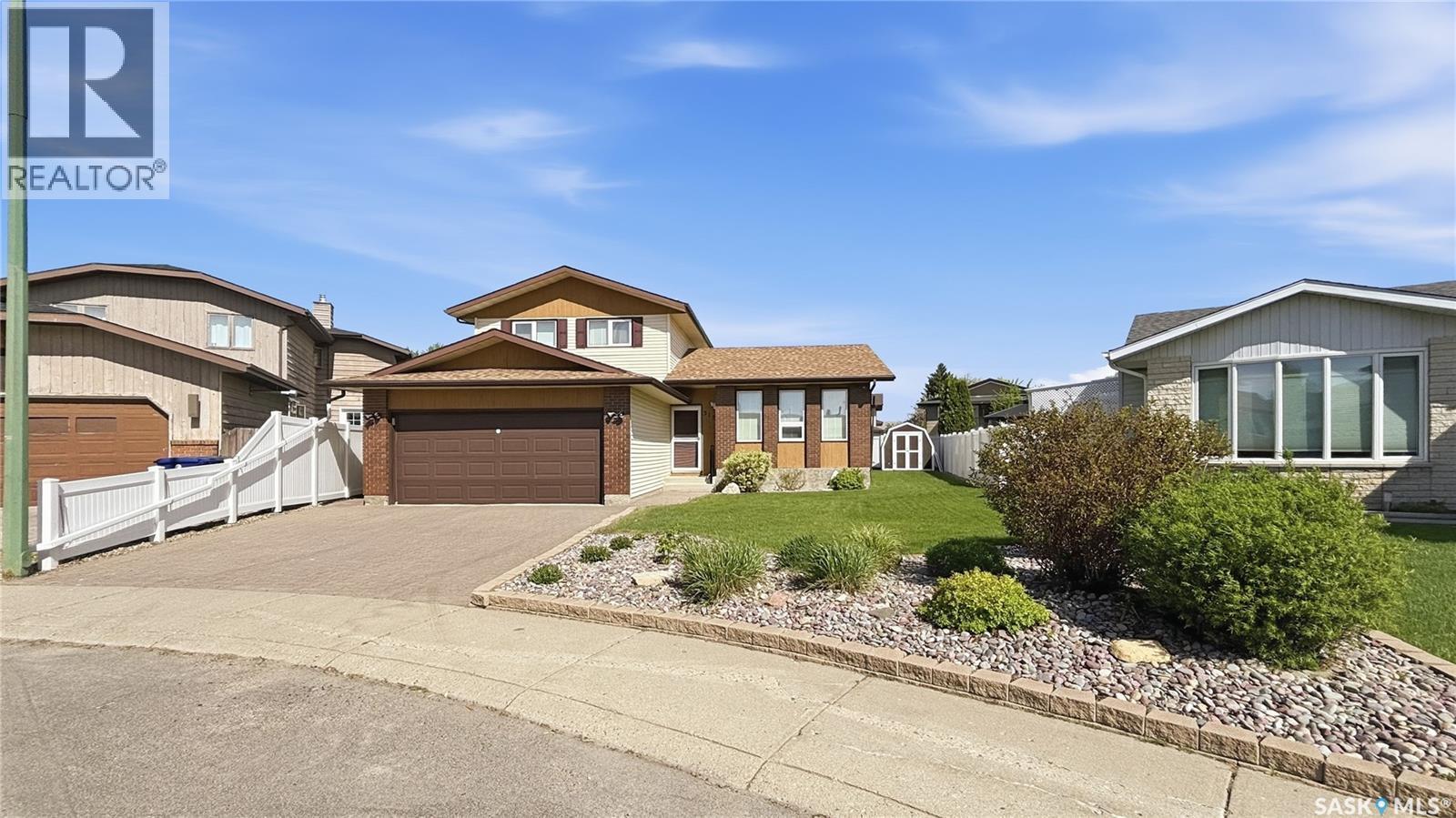 315 Smith Place, Saskatoon, SK