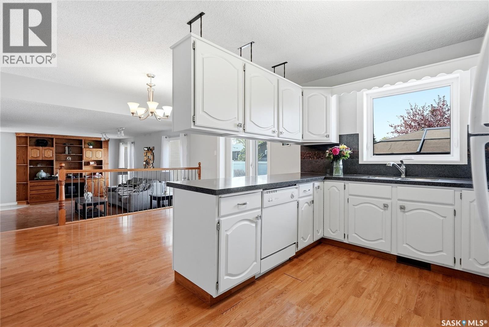 315 Smith Place, Saskatoon, SK