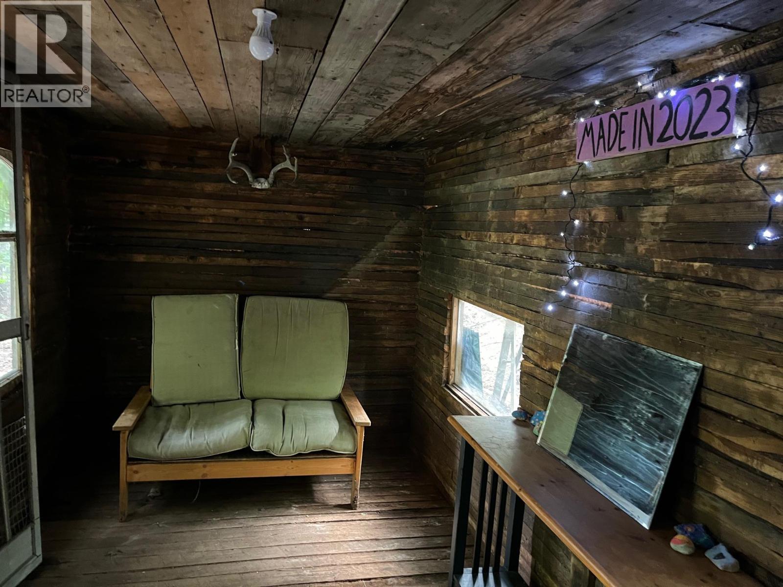 The kids cleaned and redecorated the chicken coop - 6453 Pinaus Lake Road, Falkland, BC