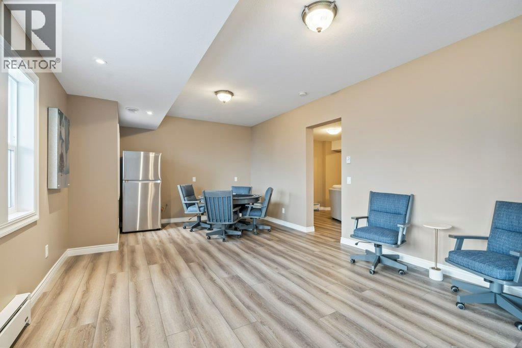 3949 Desert Pines Avenue, Peachland, BC