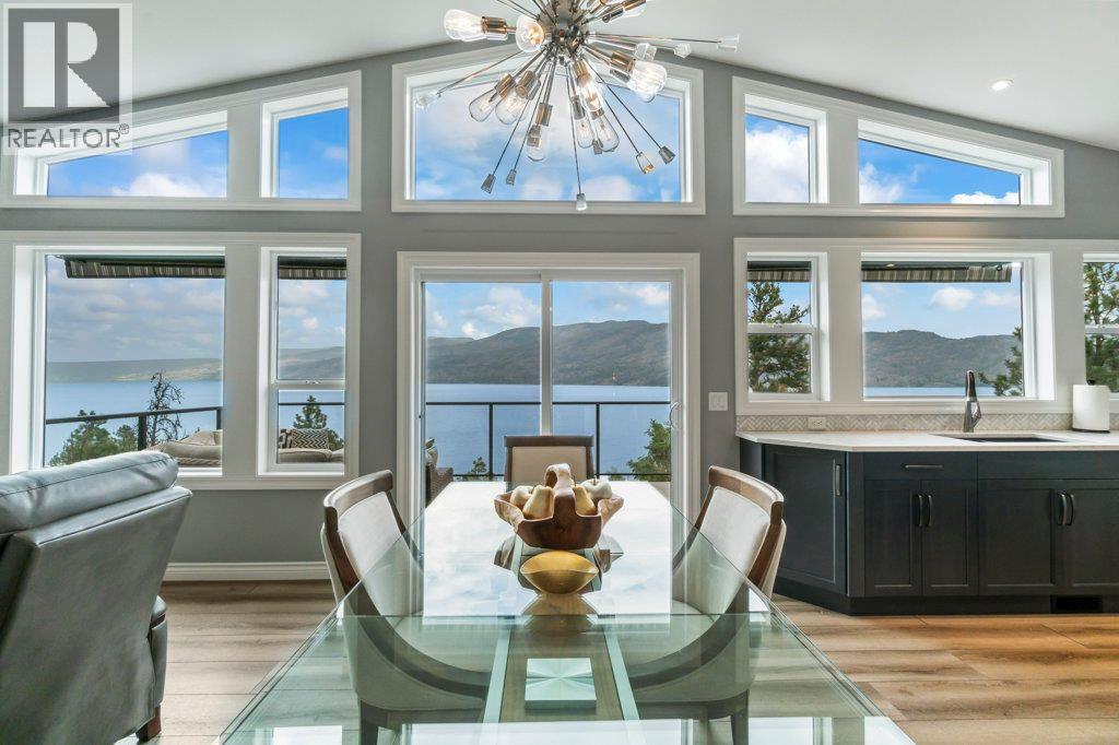 3949 Desert Pines Avenue, Peachland, BC