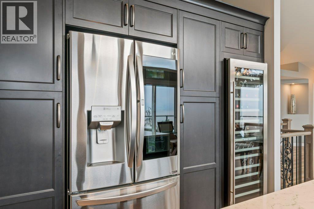 3949 Desert Pines Avenue, Peachland, BC