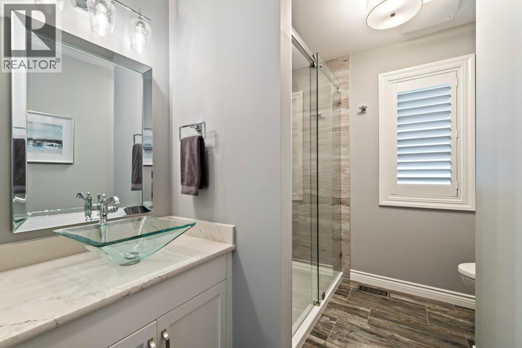 3949 Desert Pines Avenue, Peachland, BC