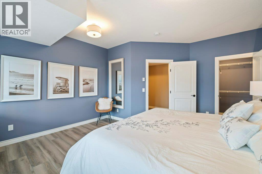 3949 Desert Pines Avenue, Peachland, BC