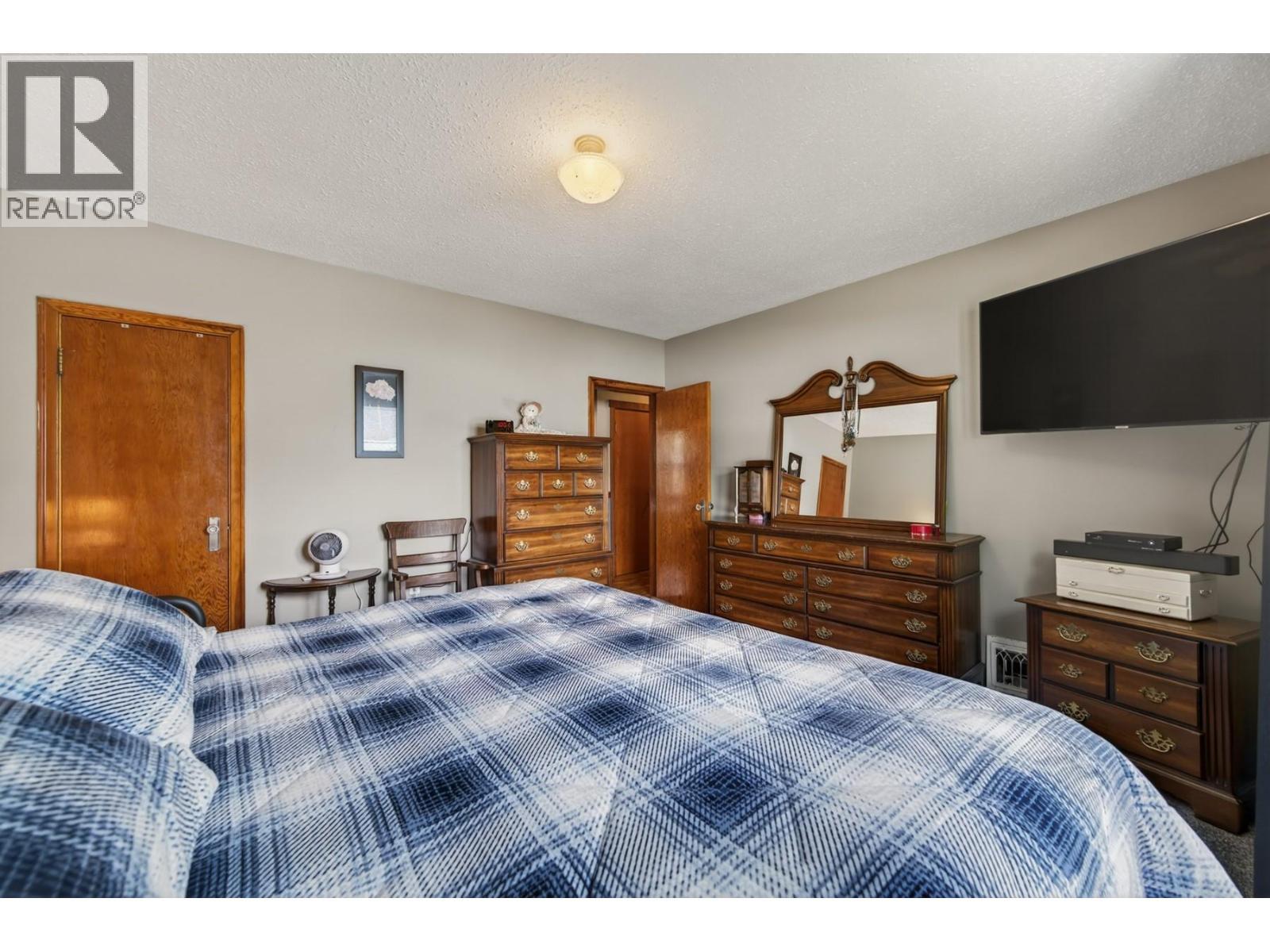 1404 Cariboo Hwy 97 Highway, Clinton, BC