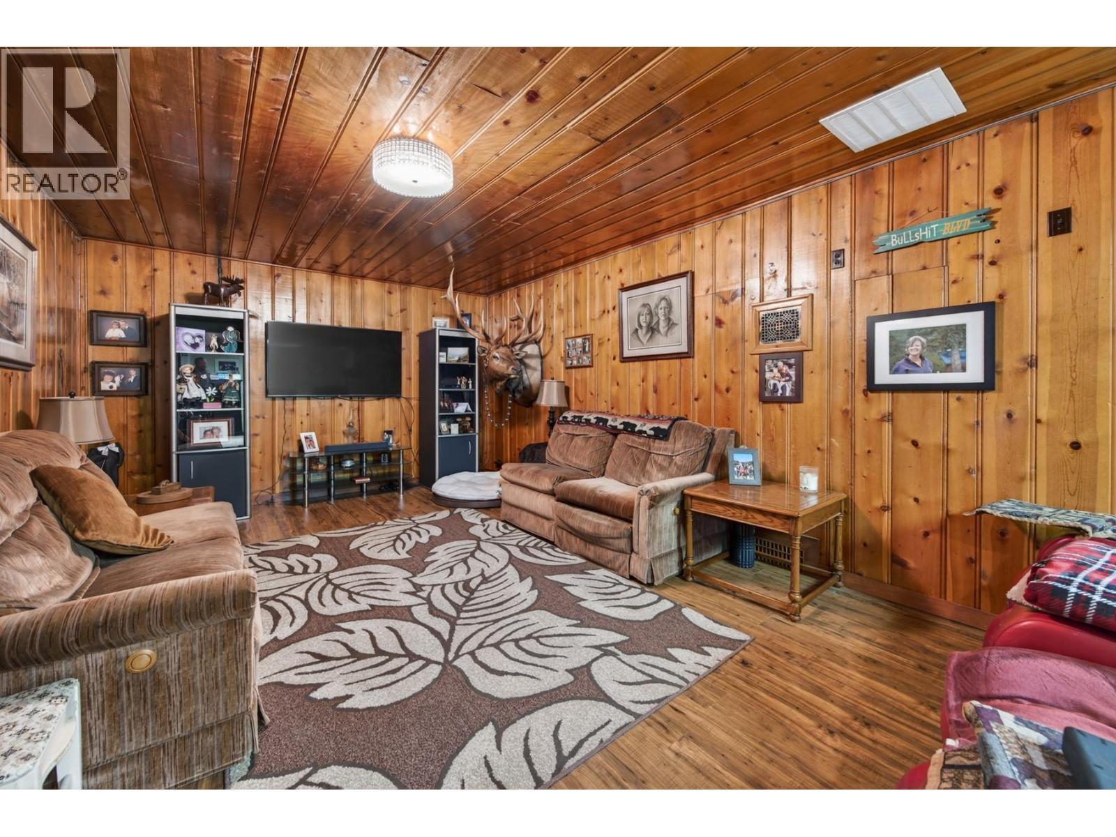 1404 Cariboo Hwy 97 Highway, Clinton, BC