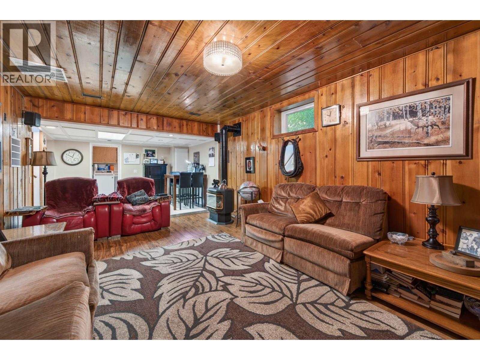 1404 Cariboo Hwy 97 Highway, Clinton, BC