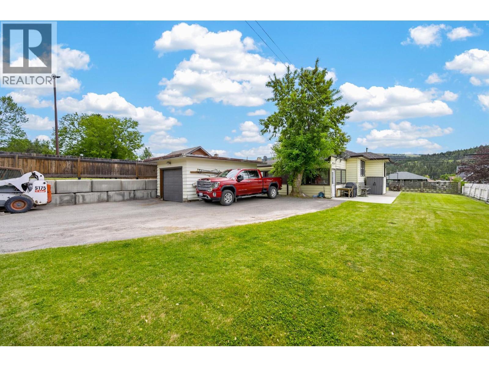 1404 Cariboo Hwy 97 Highway, Clinton, BC