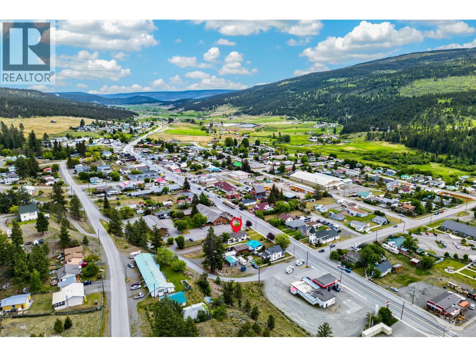 1404 Cariboo Hwy 97 Highway, Clinton, BC
