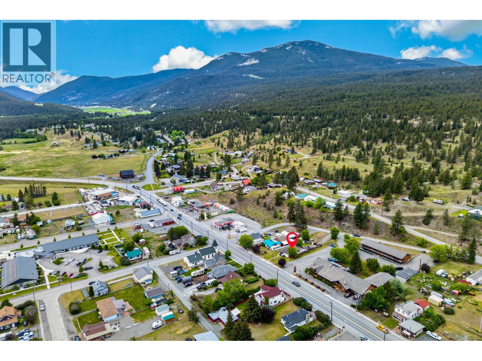 1404 Cariboo Hwy 97 Highway, Clinton, BC