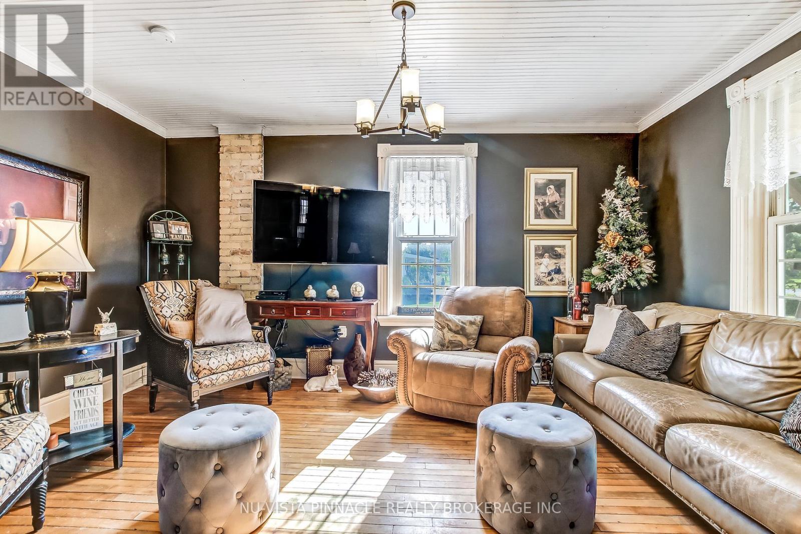 4378 Mcgillivray Drive W, North Middlesex (Brinsley), ON
