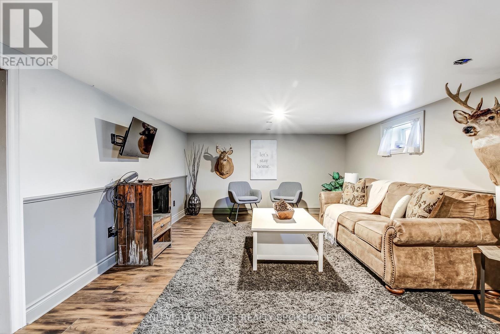 4378 Mcgillivray Drive W, North Middlesex (Brinsley), ON