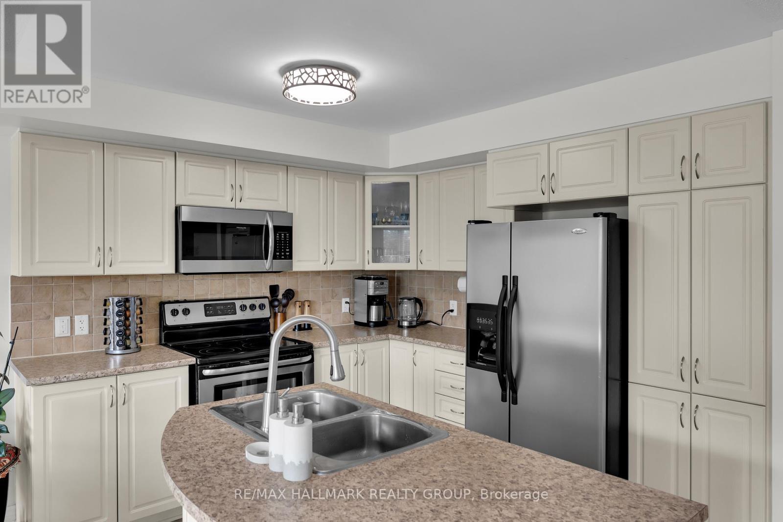 6 - 500 Stonefield Private, Ottawa, ON