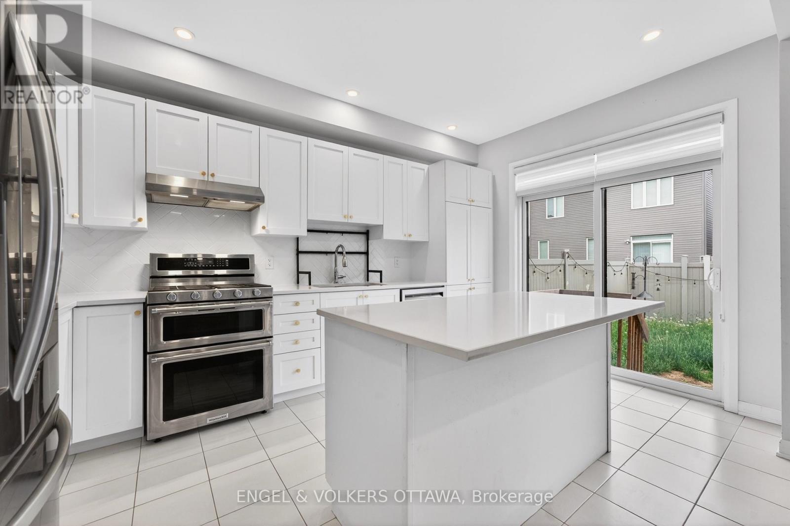 87 Coco Place, Ottawa, ON