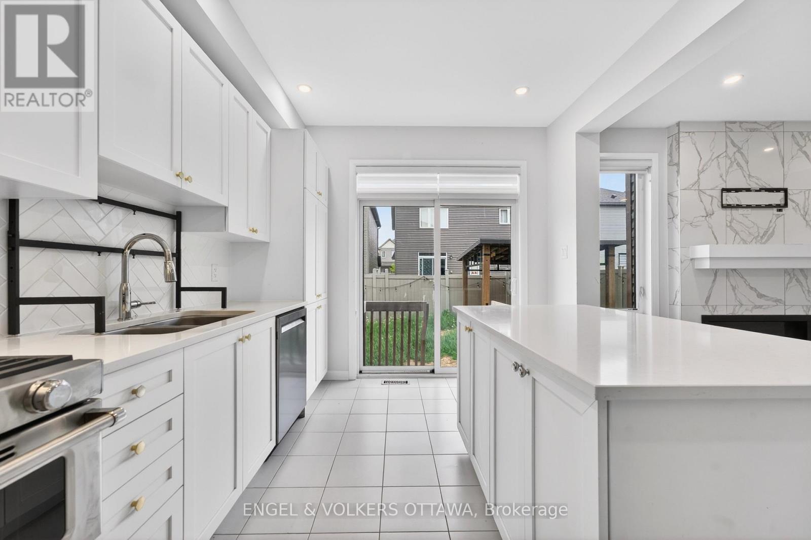 87 Coco Place, Ottawa, ON