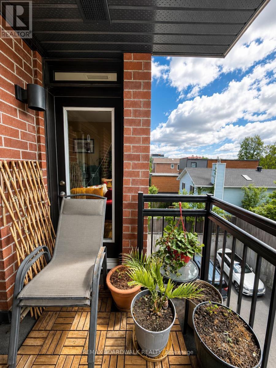 BALCONY - 306 - 323 Winona Avenue, Ottawa, ON