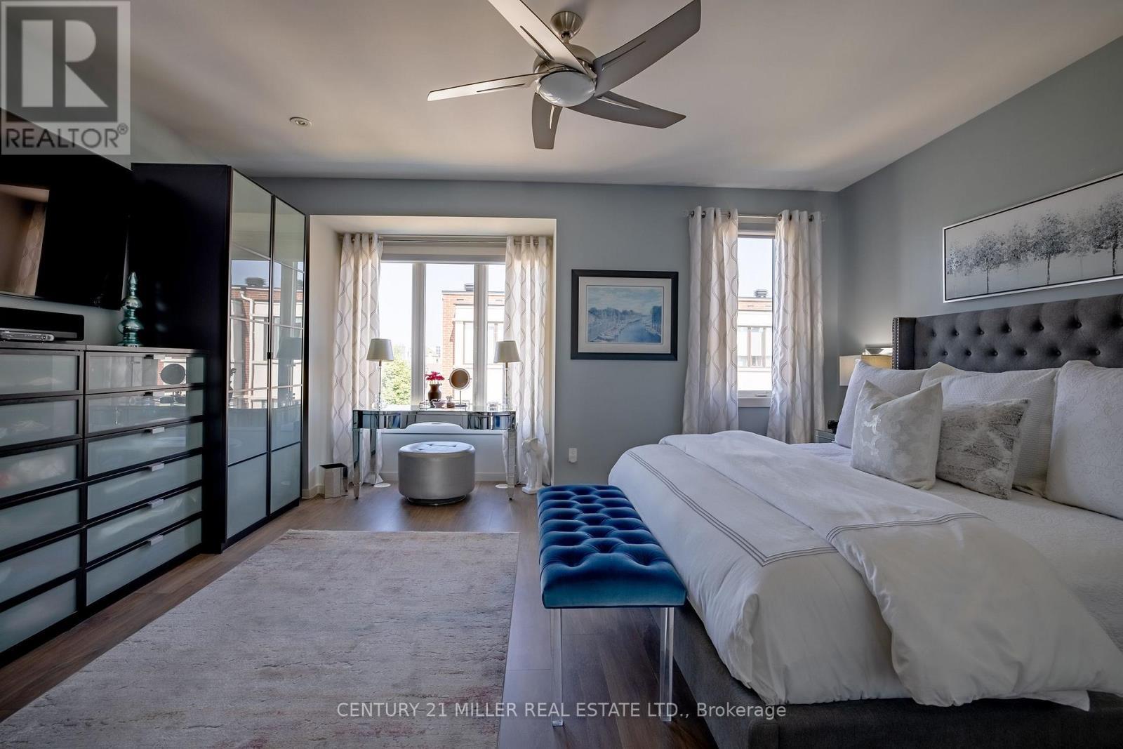 469 Nautical Boulevard, Oakville, ON