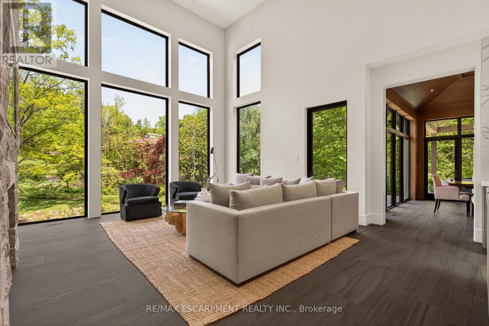 981 Mineral Springs Road, Hamilton, ON