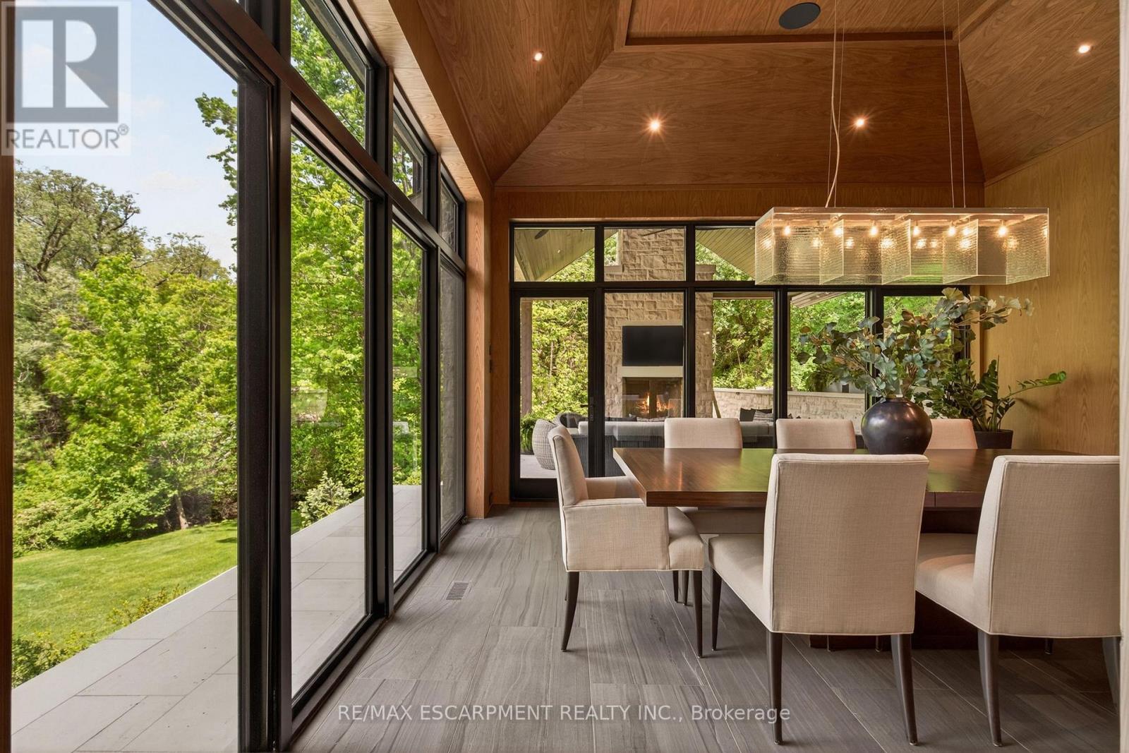 981 Mineral Springs Road, Hamilton, ON
