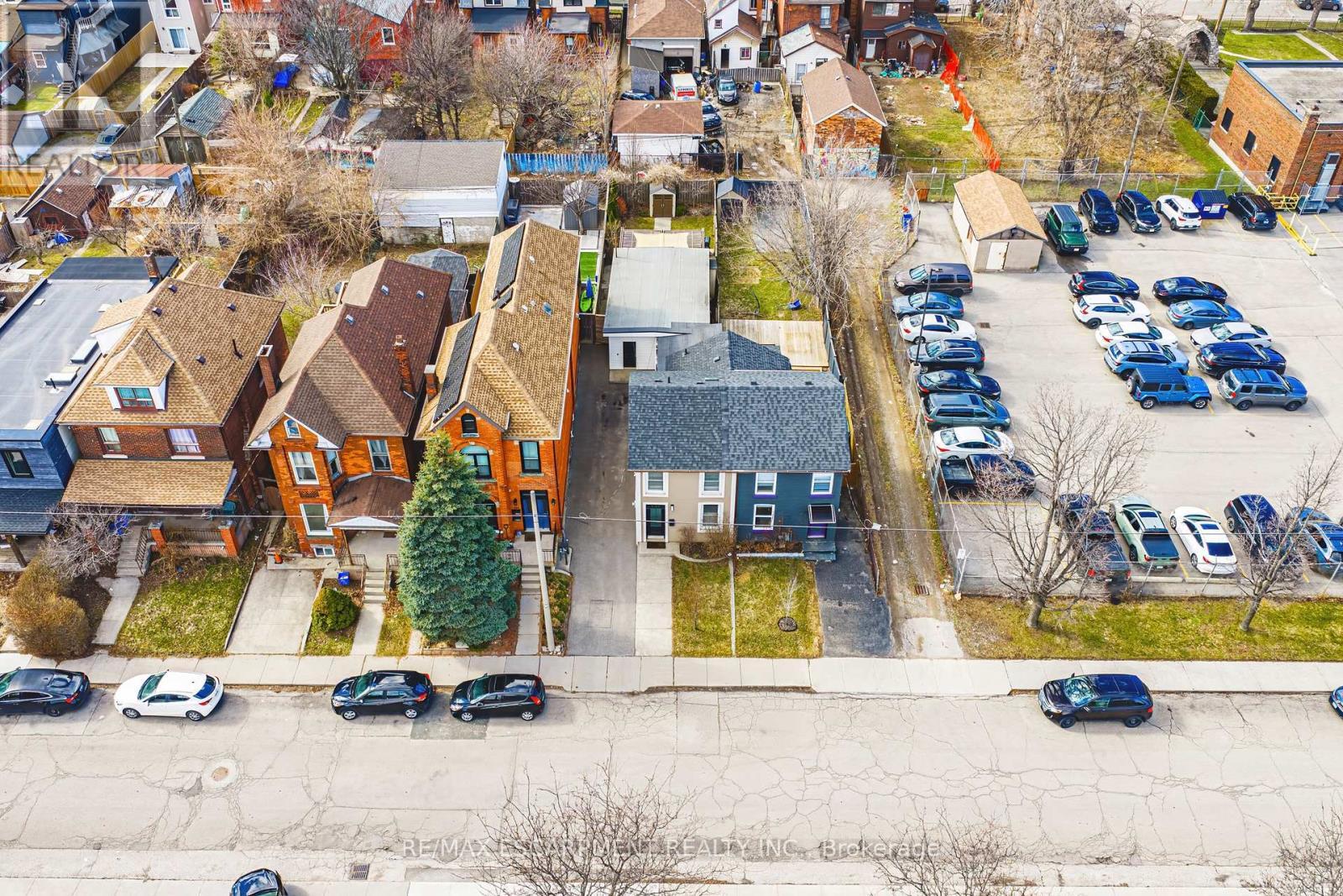 153 Elgin Street, Hamilton, ON