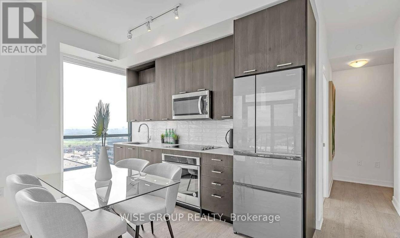 Lph04 - 120 Eagle Rock Way, Vaughan, ON