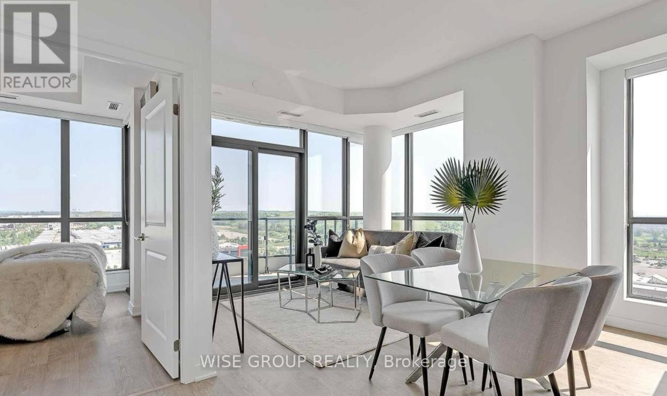 Lph04 - 120 Eagle Rock Way, Vaughan, ON
