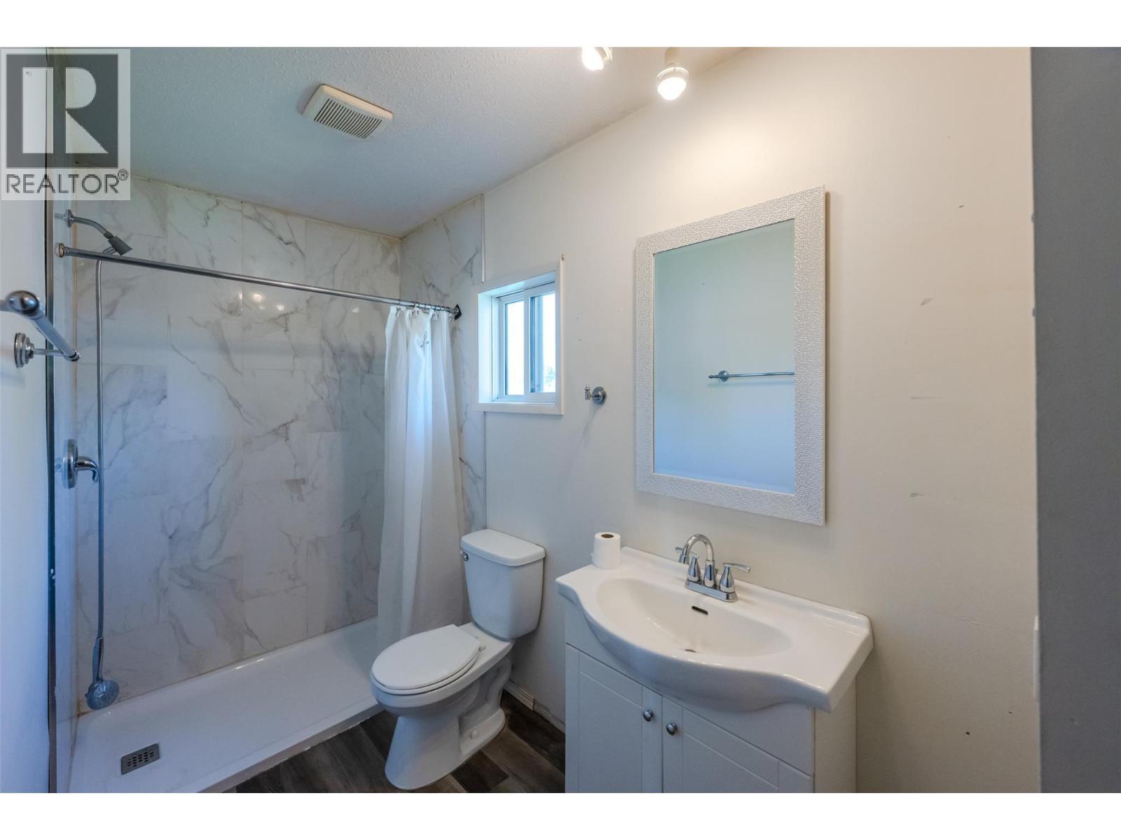 DUPLEX #1 - 800 Coulthard Road, Cawston, BC