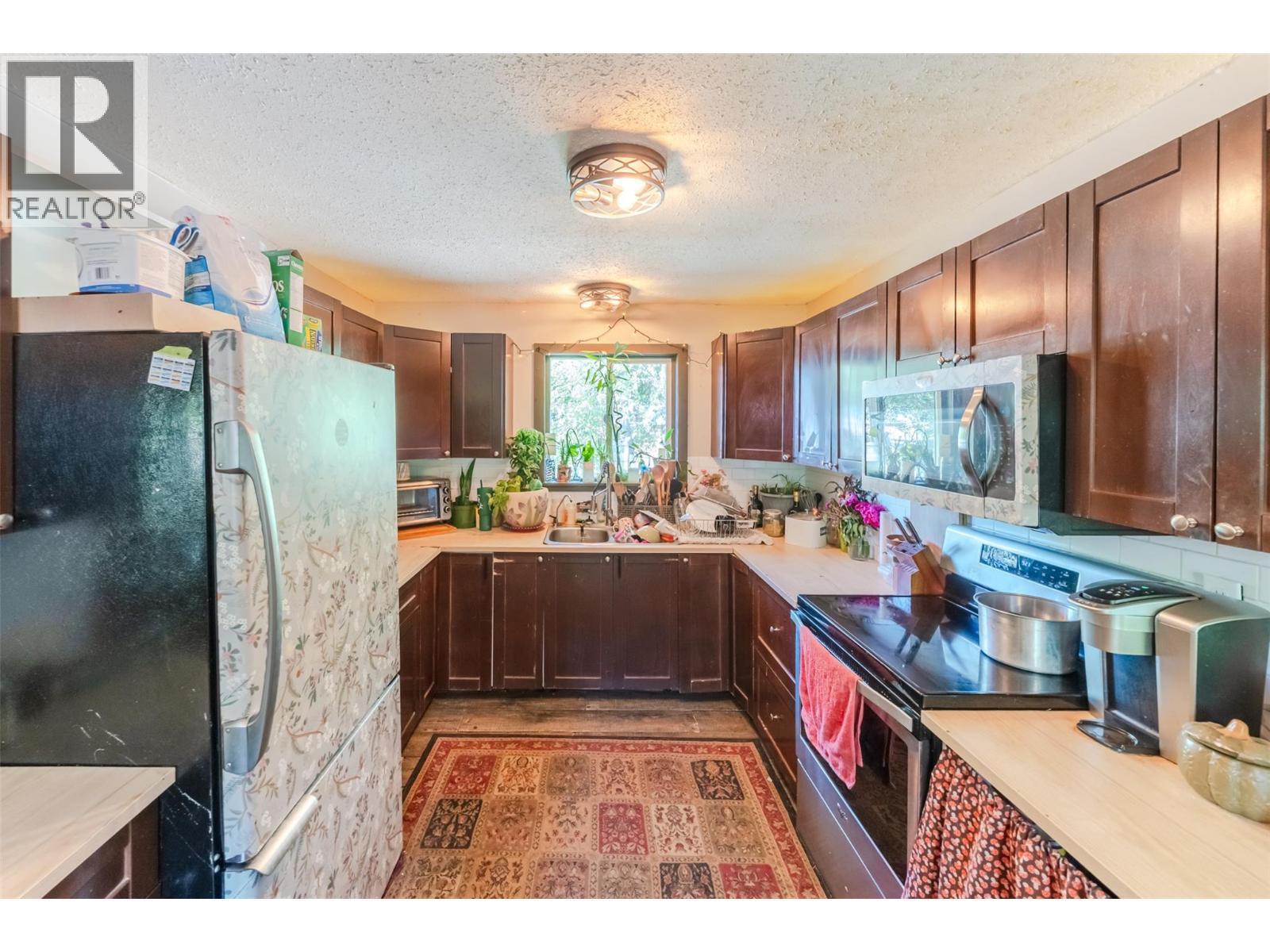 800 Coulthard Road, Cawston, BC