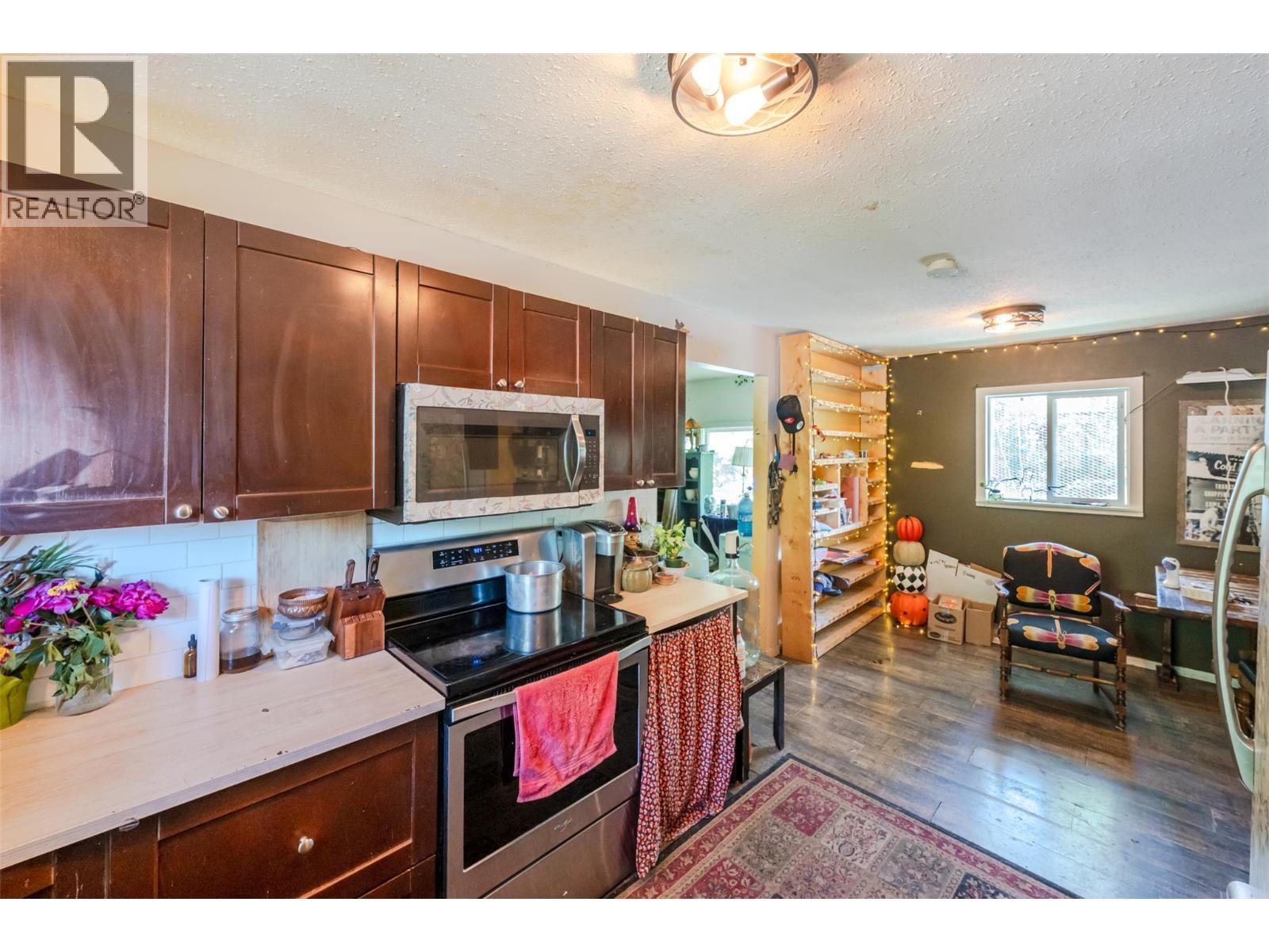 800 Coulthard Road, Cawston, BC