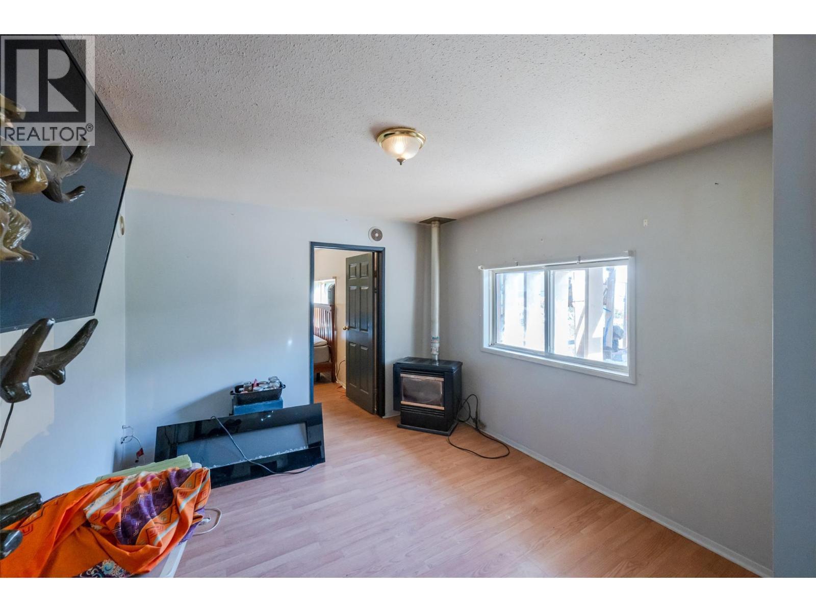 DUPLEX #1 - 800 Coulthard Road, Cawston, BC