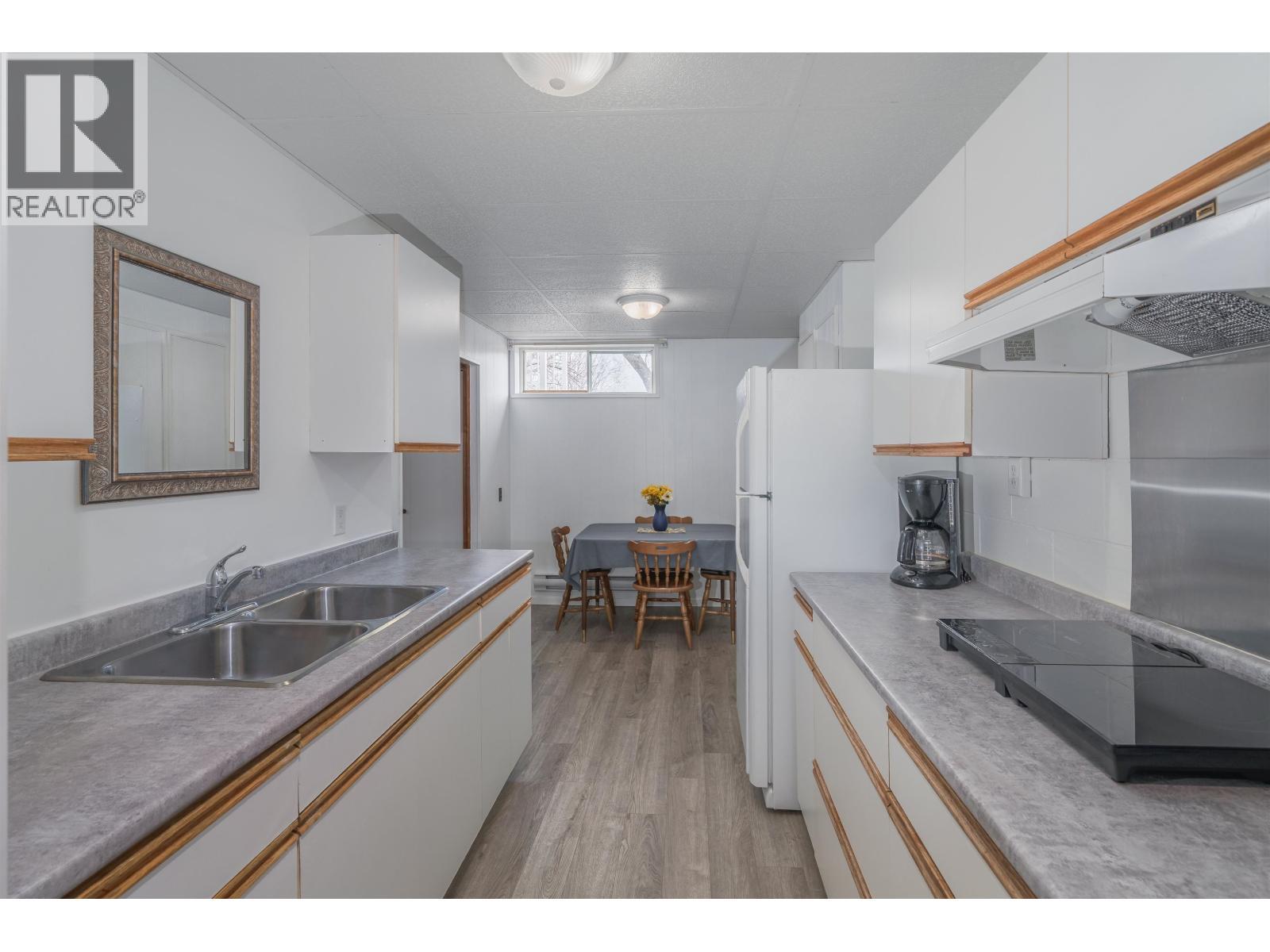 240 Dogwood Avenue, 100 Mile House, BC