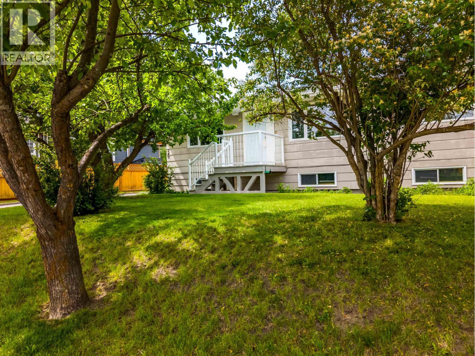 240 Dogwood Avenue, 100 Mile House, BC