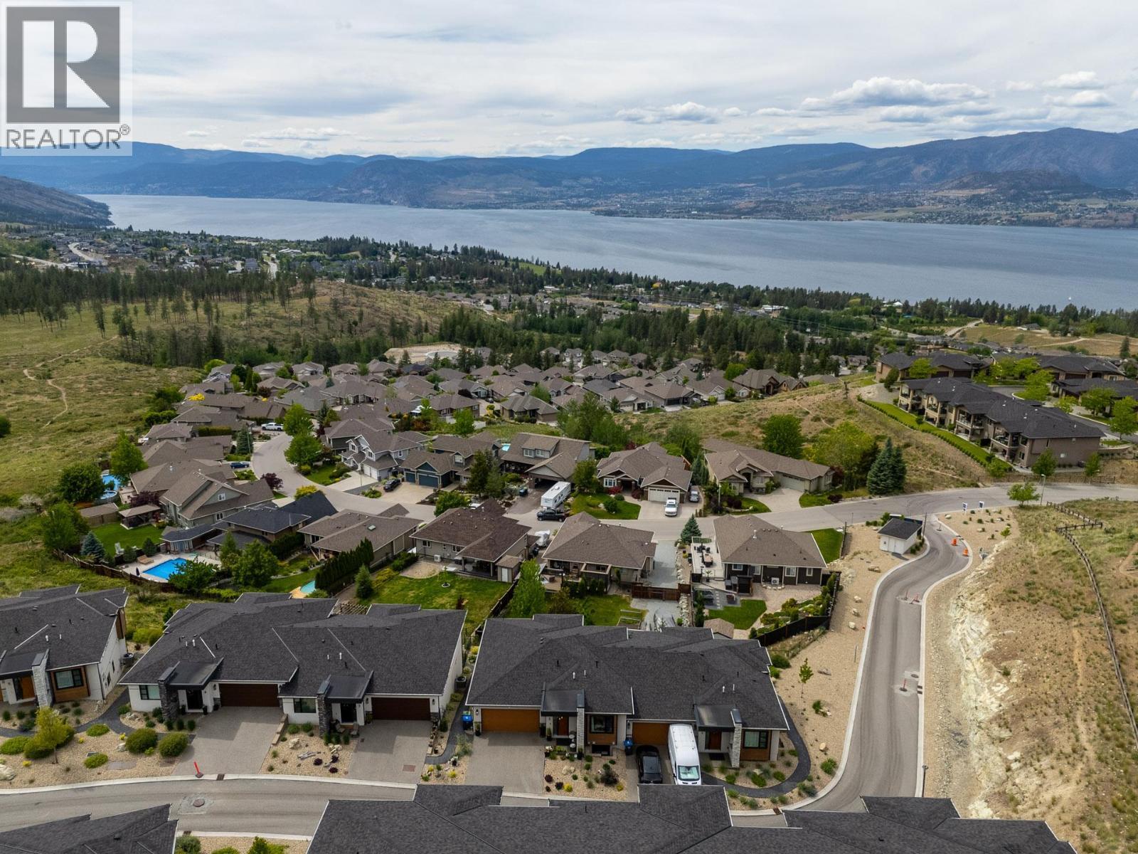 796 Kuipers Crescent Unit# 2, Kelowna, BC