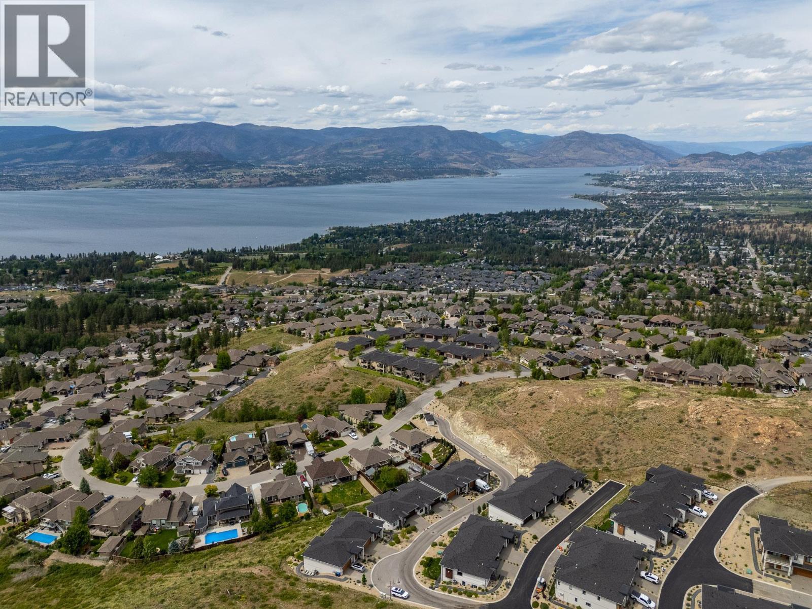 796 Kuipers Crescent Unit# 2, Kelowna, BC