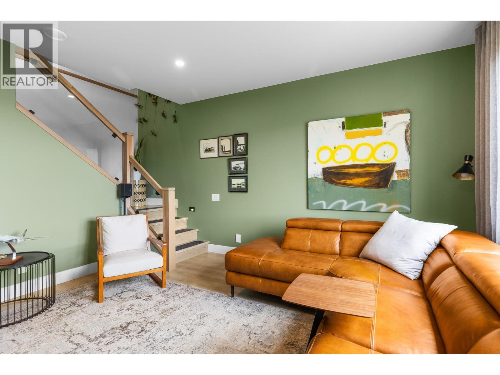 796 Kuipers Crescent Unit# 2, Kelowna, BC