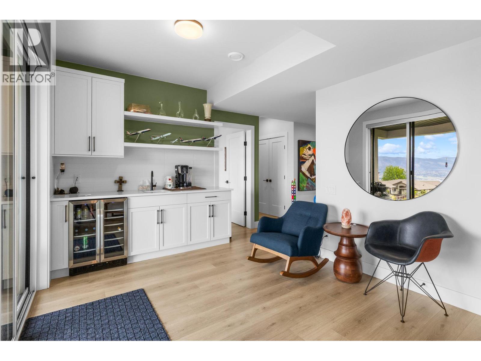 796 Kuipers Crescent Unit# 2, Kelowna, BC