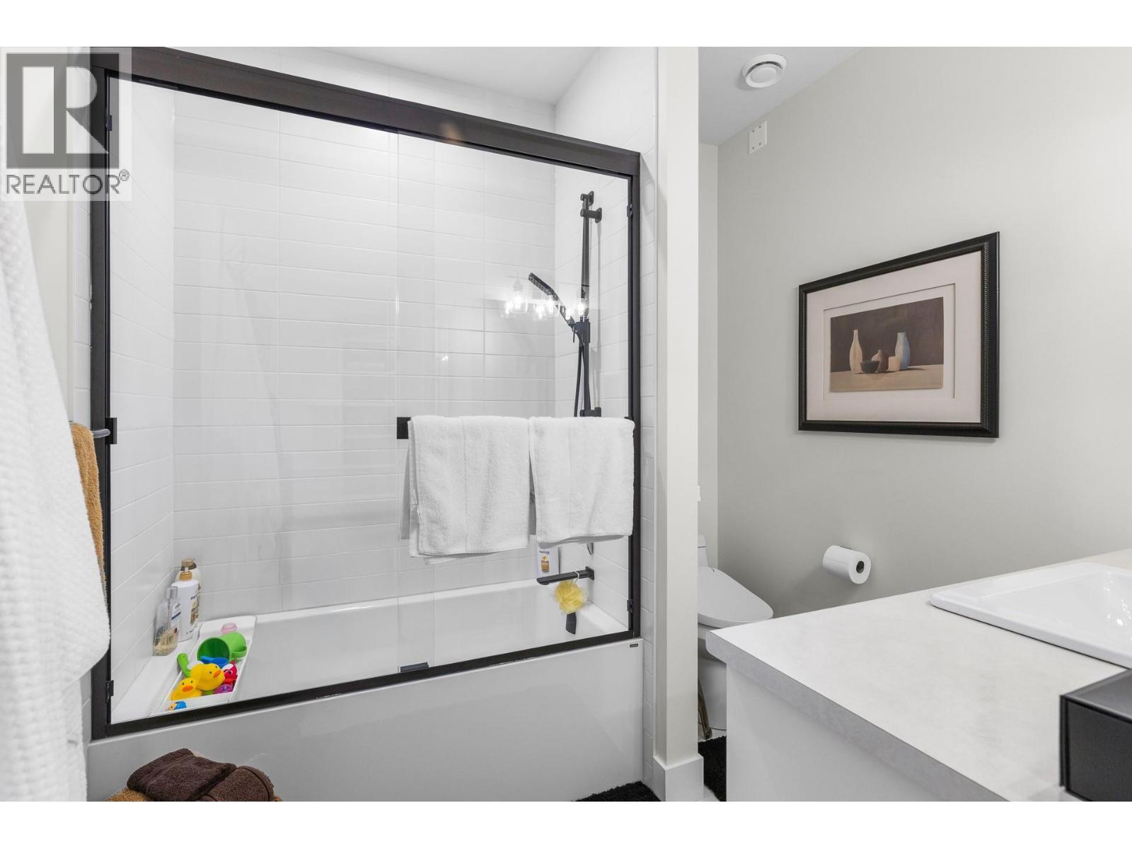 796 Kuipers Crescent Unit# 2, Kelowna, BC