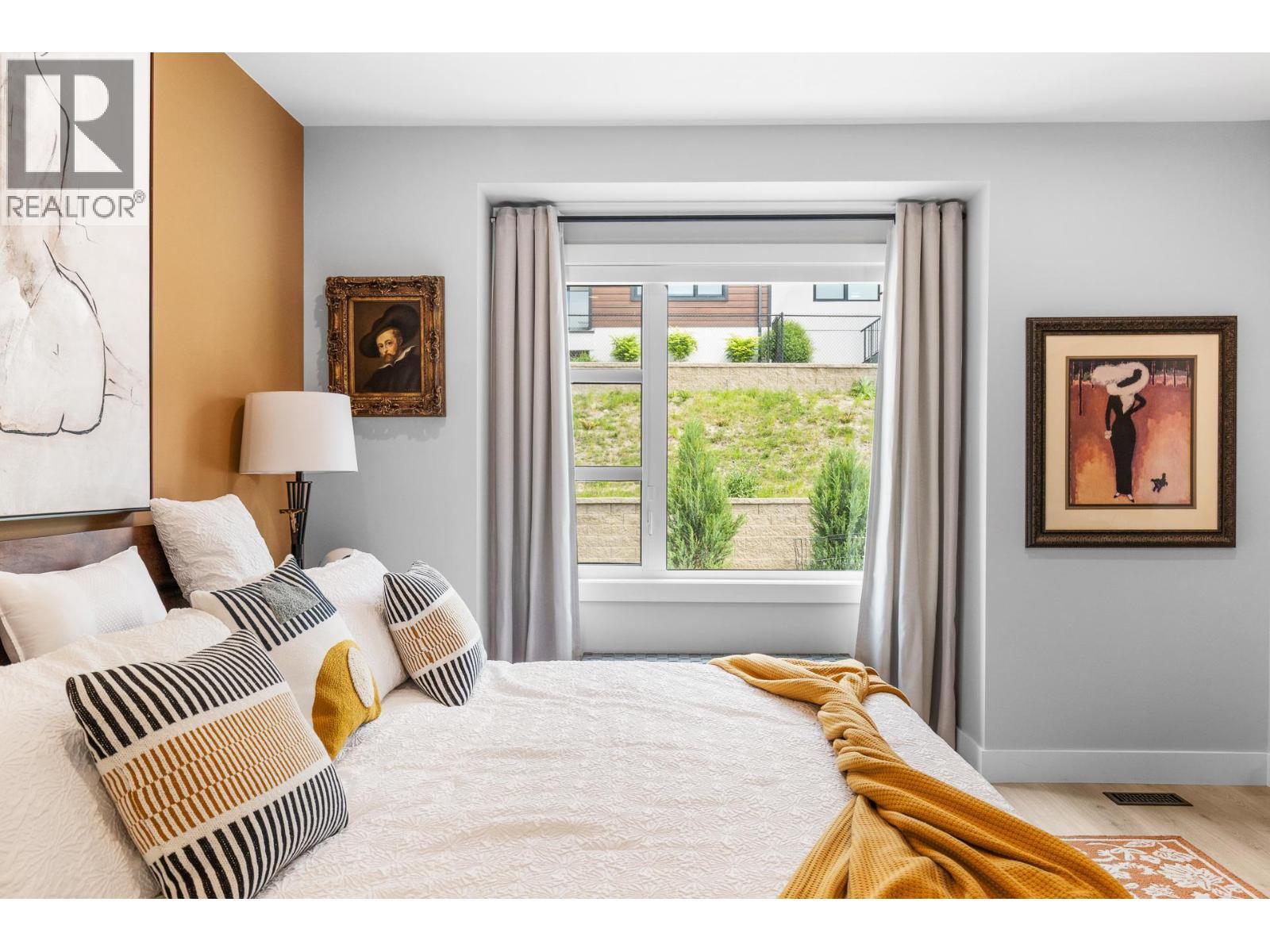 796 Kuipers Crescent Unit# 2, Kelowna, BC