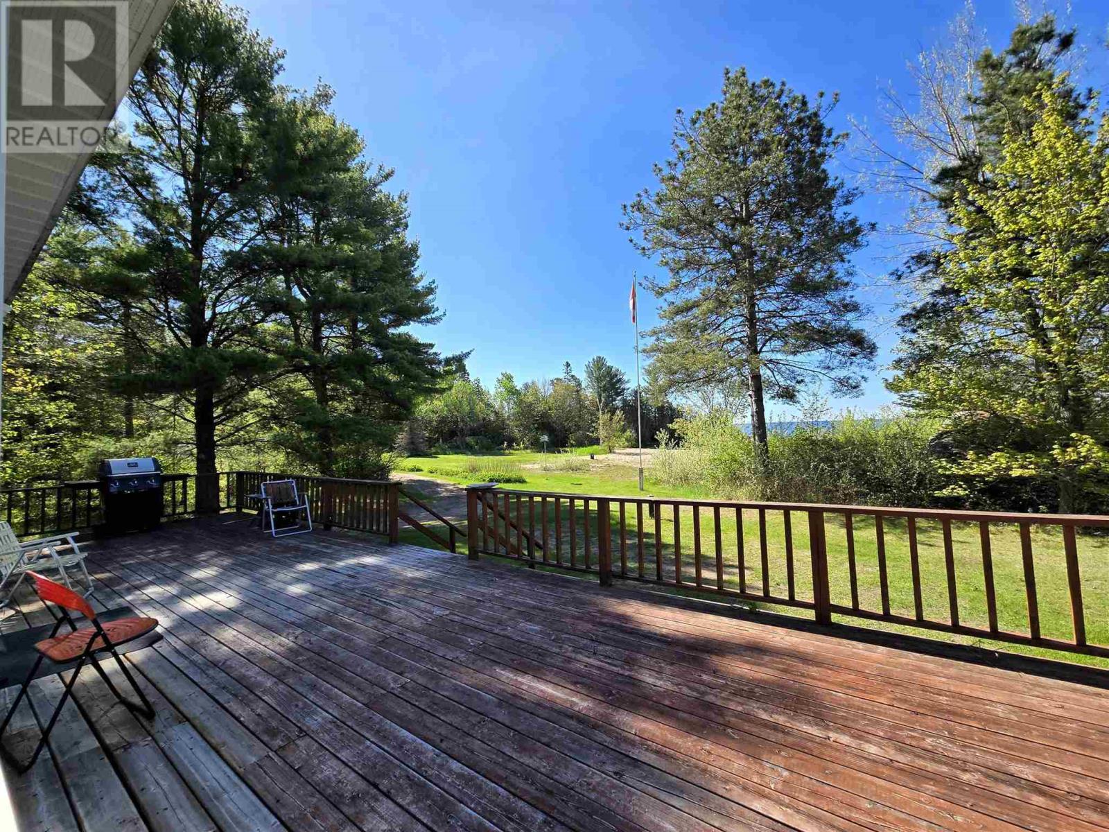 35 Pine Ridge Rd, Huron Shores, ON