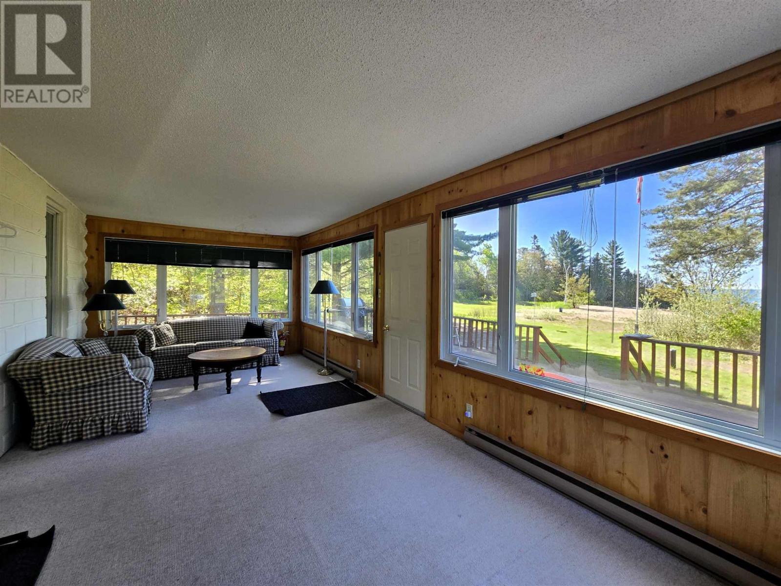 35 Pine Ridge Rd, Huron Shores, ON